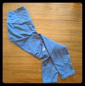 Alainah Allure Legging in Heron Blue, EUC